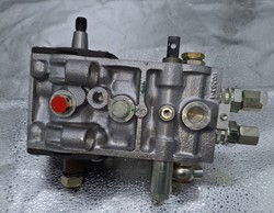 2 cyl lijn pomp nieuw bosch 0400602006