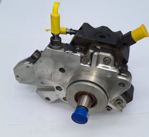 Gereviseerde Bosch commonrail pomp met inruil oude 0445010099