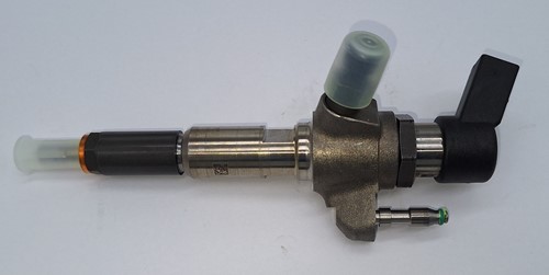 Continental commonrial injector nieuw met in ruil oude DV6- IAM A2C59513556